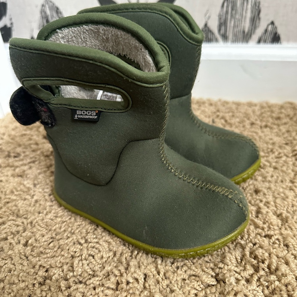 Bogs Kids Olive Green Boots